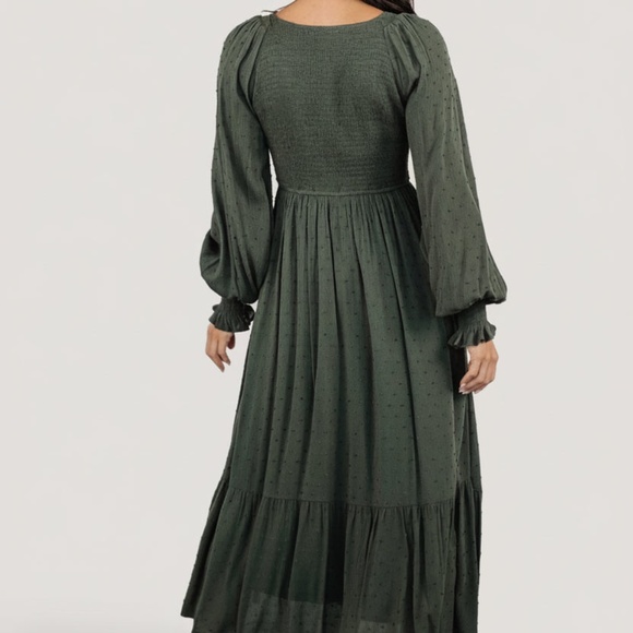 Baltic Born Lainey Smocked Dotted Midi Dress | Deep Olive Size 2XL2XL - Picture 4 of 5